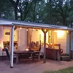 Serene Hoenderloo
