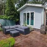Serene Chalet Hoenderloo
